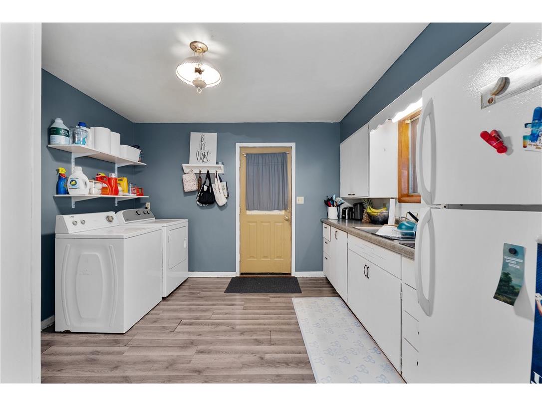 1208 7th Street E #1 Menomonie WI 54751 1598444 image16