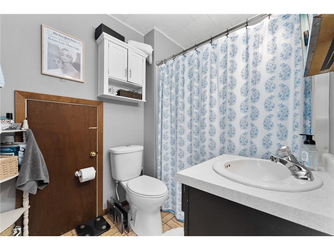 1208 7th Street E #1 Menomonie WI 54751 1598444 image20