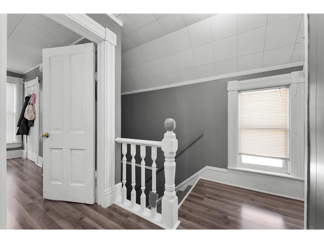 1208 7th Street E Menomonie WI 54751 1598417 image21