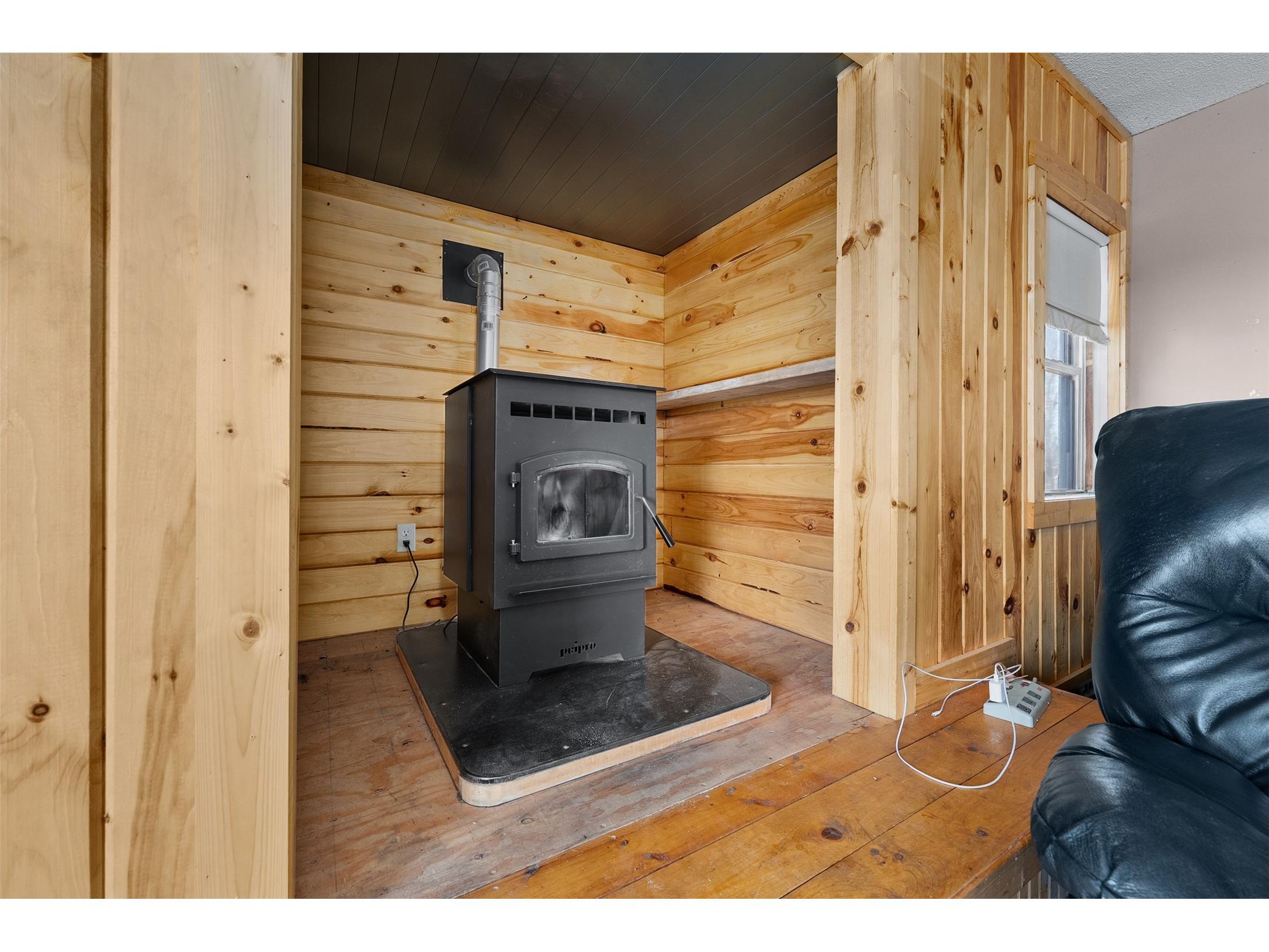 12095 County Highway Ee Cadott WI 54727 1599697 image17