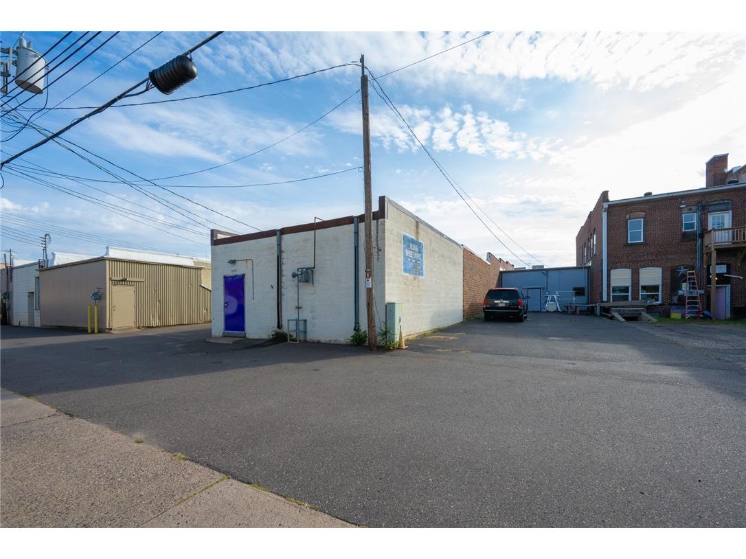 121 Keller Avenue N Amery WI 54001 1595840 image20