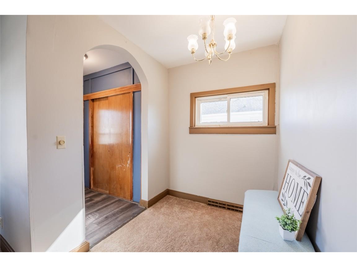 121 W Oak Street Stanley WI 54768 1599346 image4