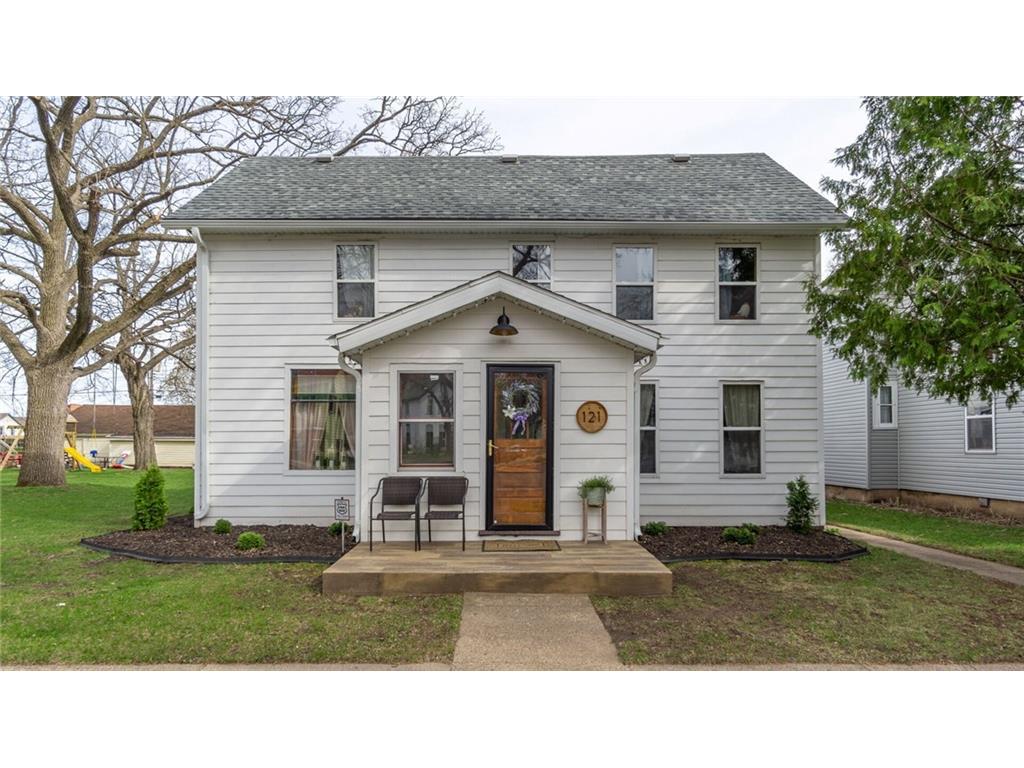 121 W Spruce Street Chippewa Falls WI 54729 1572806 image1