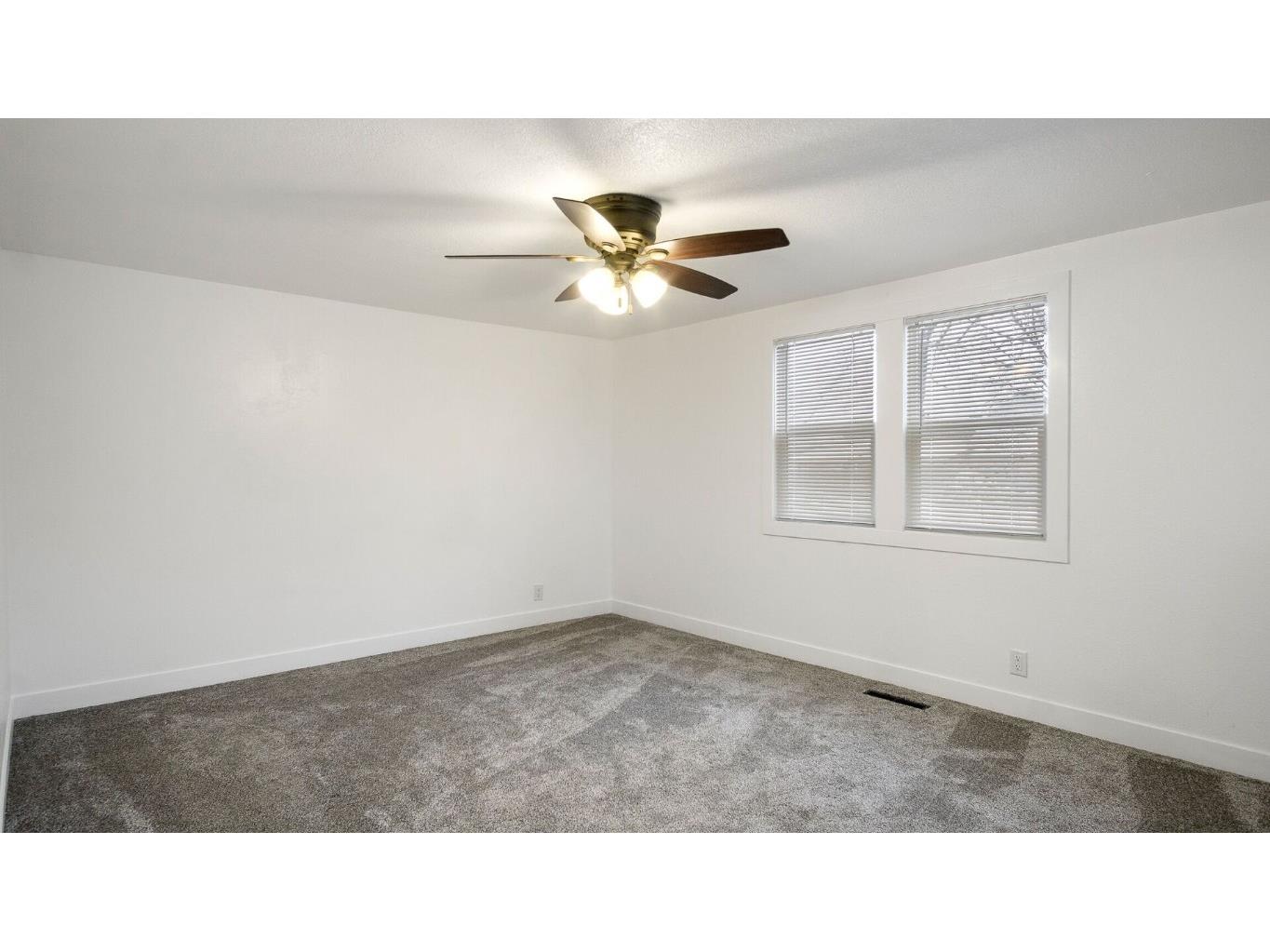 1210 Cora Avenue Rice Lake WI 54868 1599130 image12