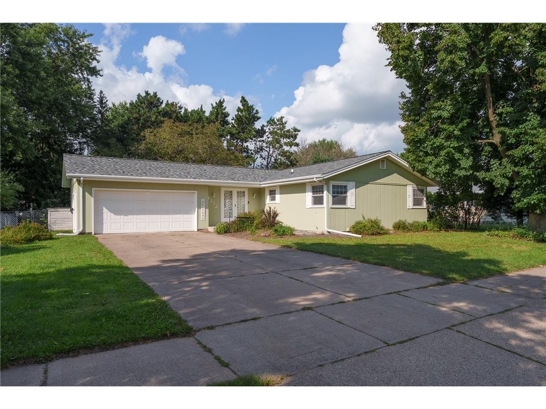 1212 E Mission Drive Eau Claire WI 54701 1594525 image1