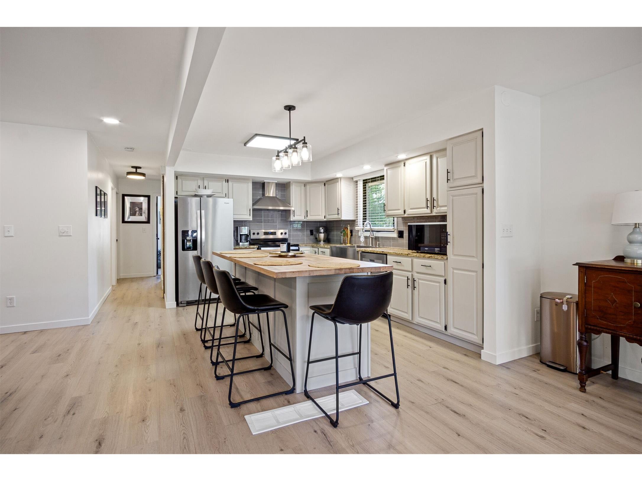1212 Webster Avenue Eau Claire WI 54701 1601752 image11