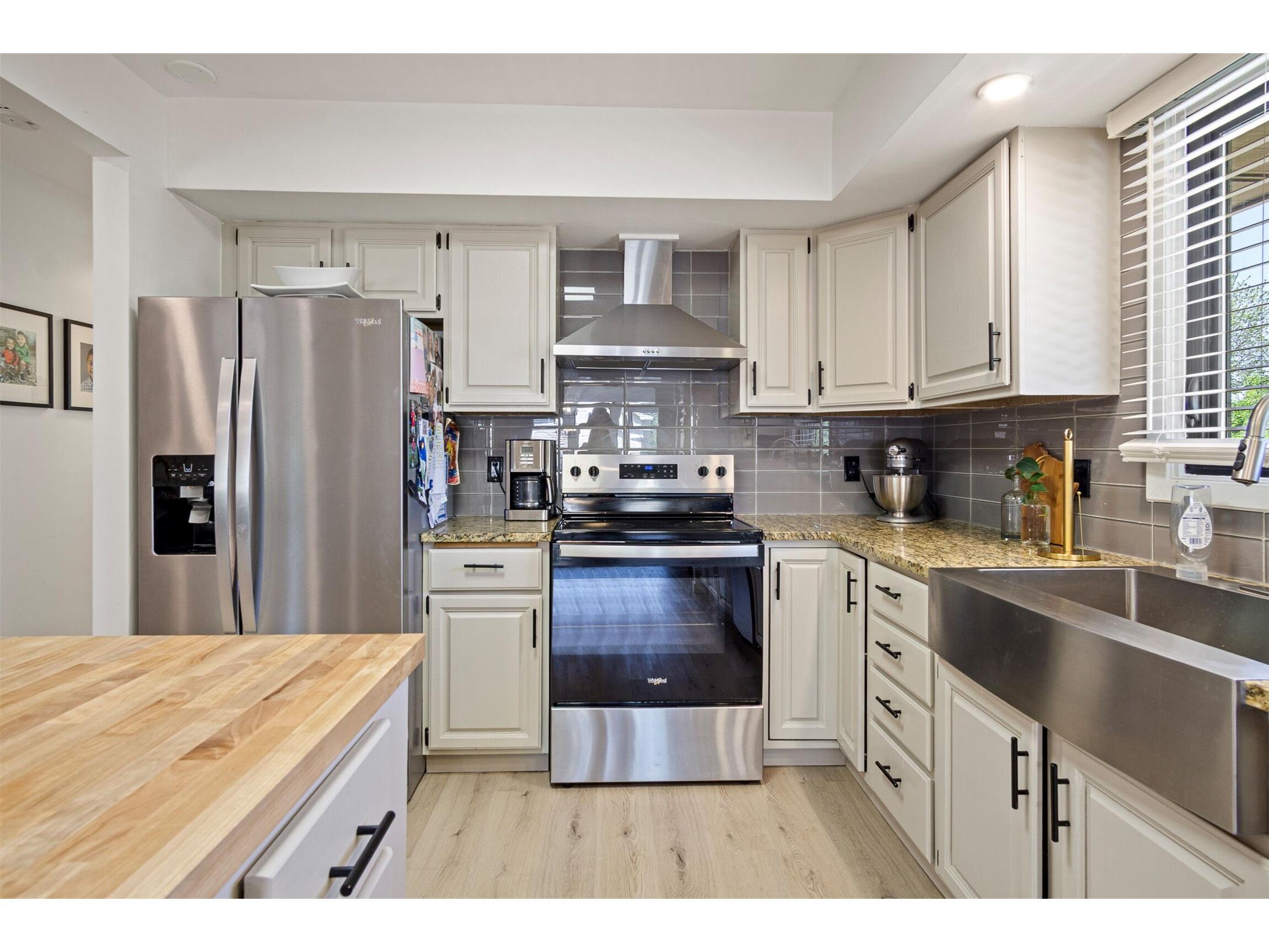 1212 Webster Avenue Eau Claire WI 54701 1601752 image12