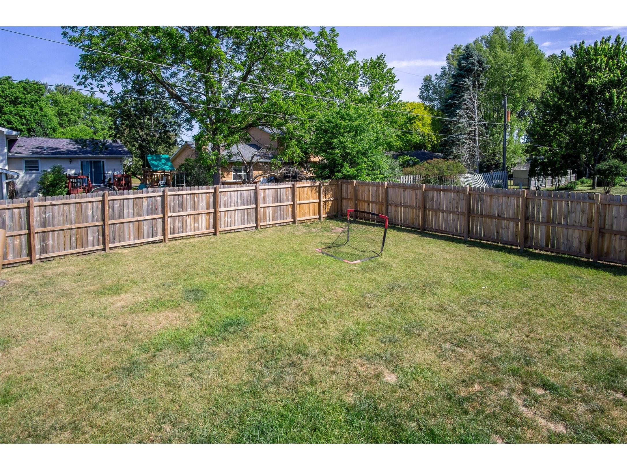1212 Webster Avenue Eau Claire WI 54701 1601752 image40