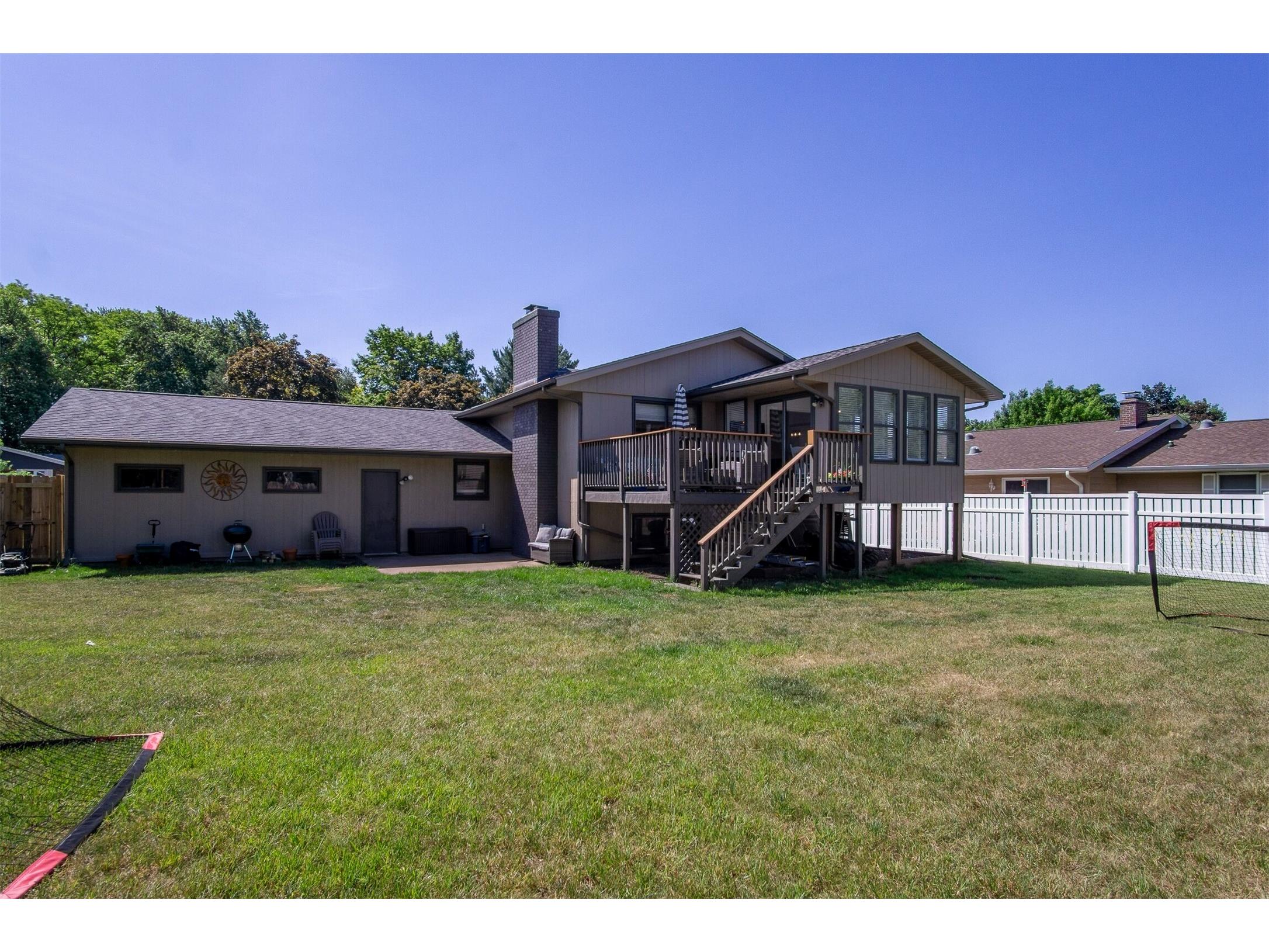 1212 Webster Avenue Eau Claire WI 54701 1601752 image42