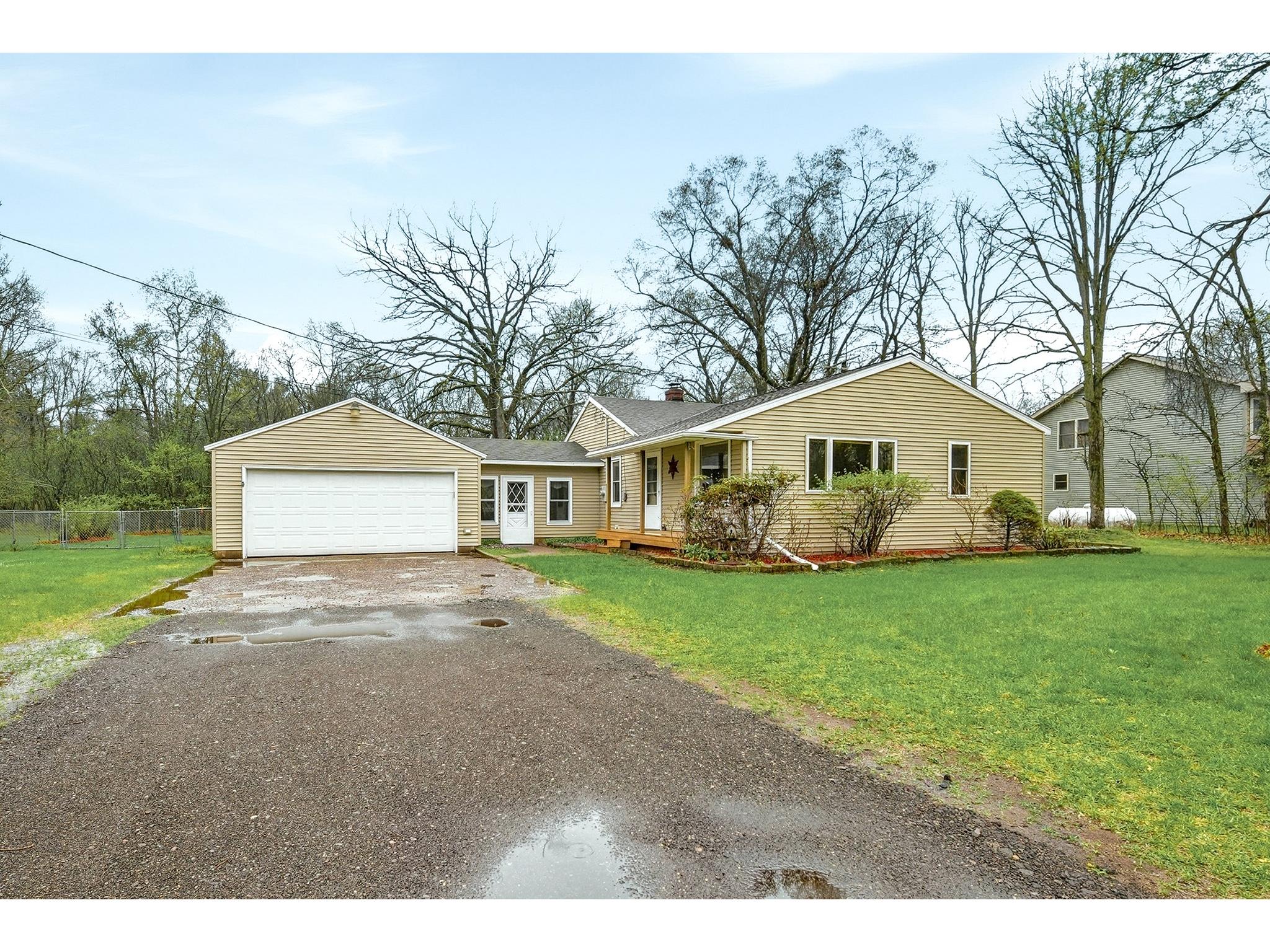 1213 Ervin Road Eau Claire WI 54703 1600577 image1