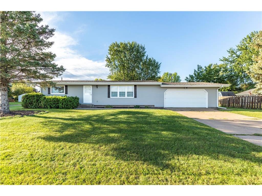 1215 North Street, Chippewa Falls, WI 54729 MLS 1568573 Edina Realty