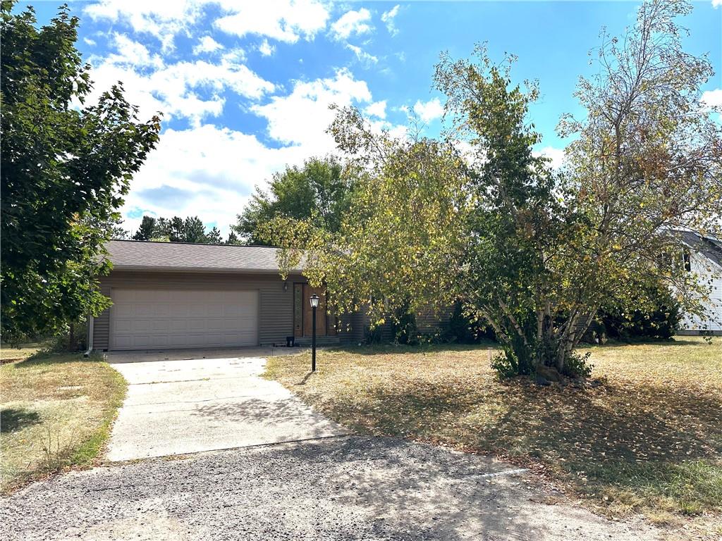 1216 Buena Vista Drive Black River Falls WI 54615 1576796 image1