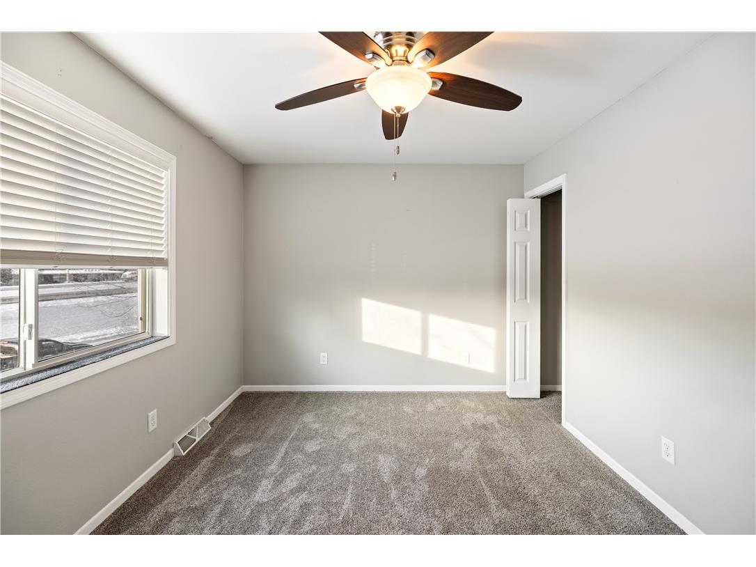 1217 Boulevard Place Eau Claire WI 54703 1597379 image10