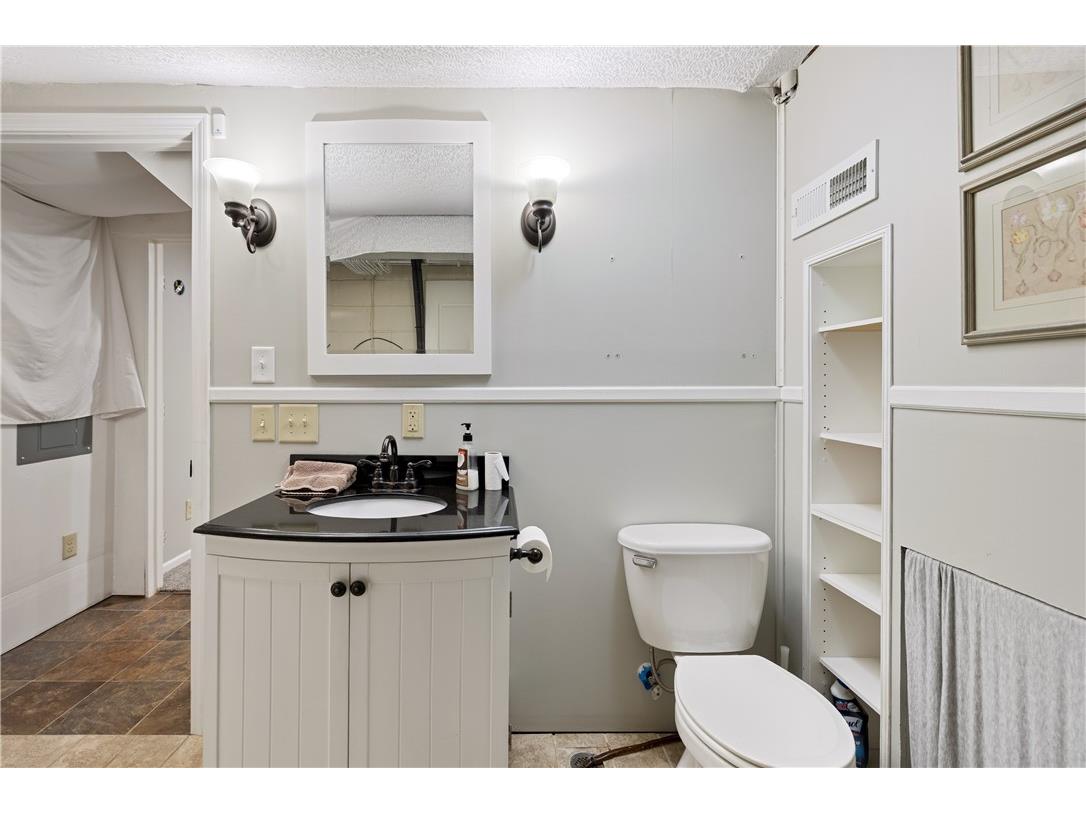 1217 Boulevard Place Eau Claire WI 54703 1597379 image19