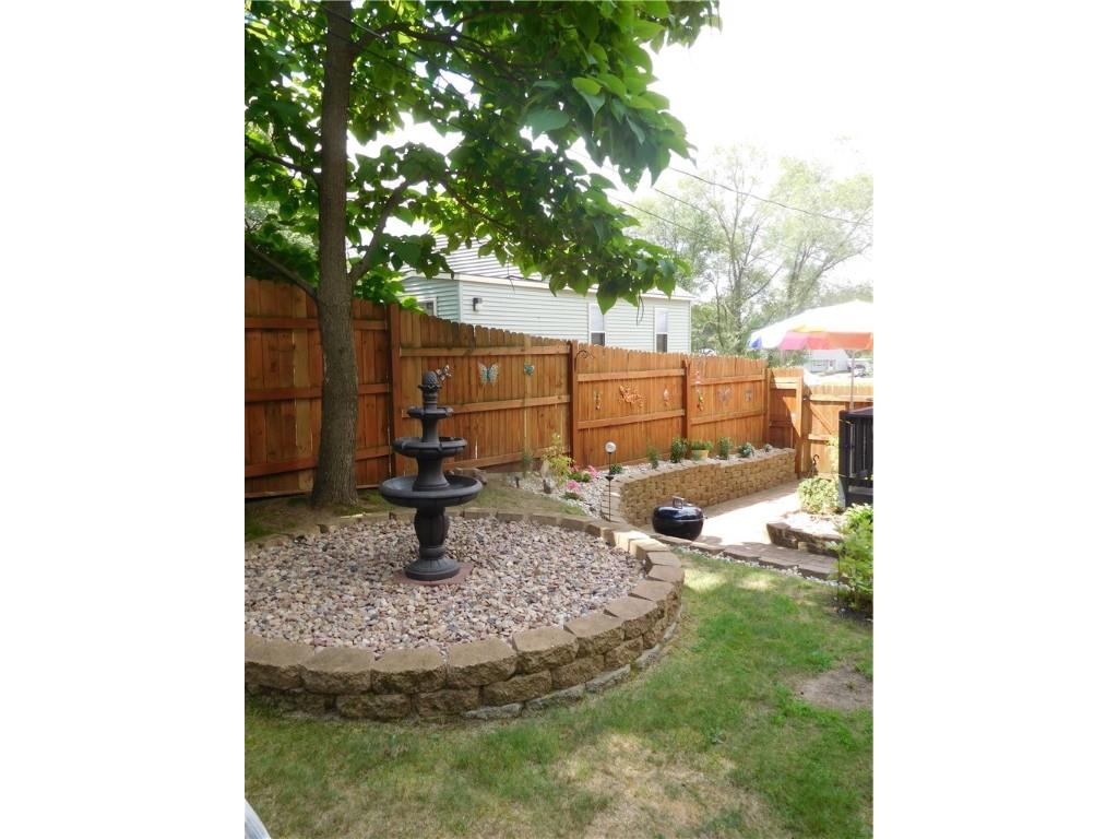1217 Boulevard Place Eau Claire WI 54703 1597379 image33