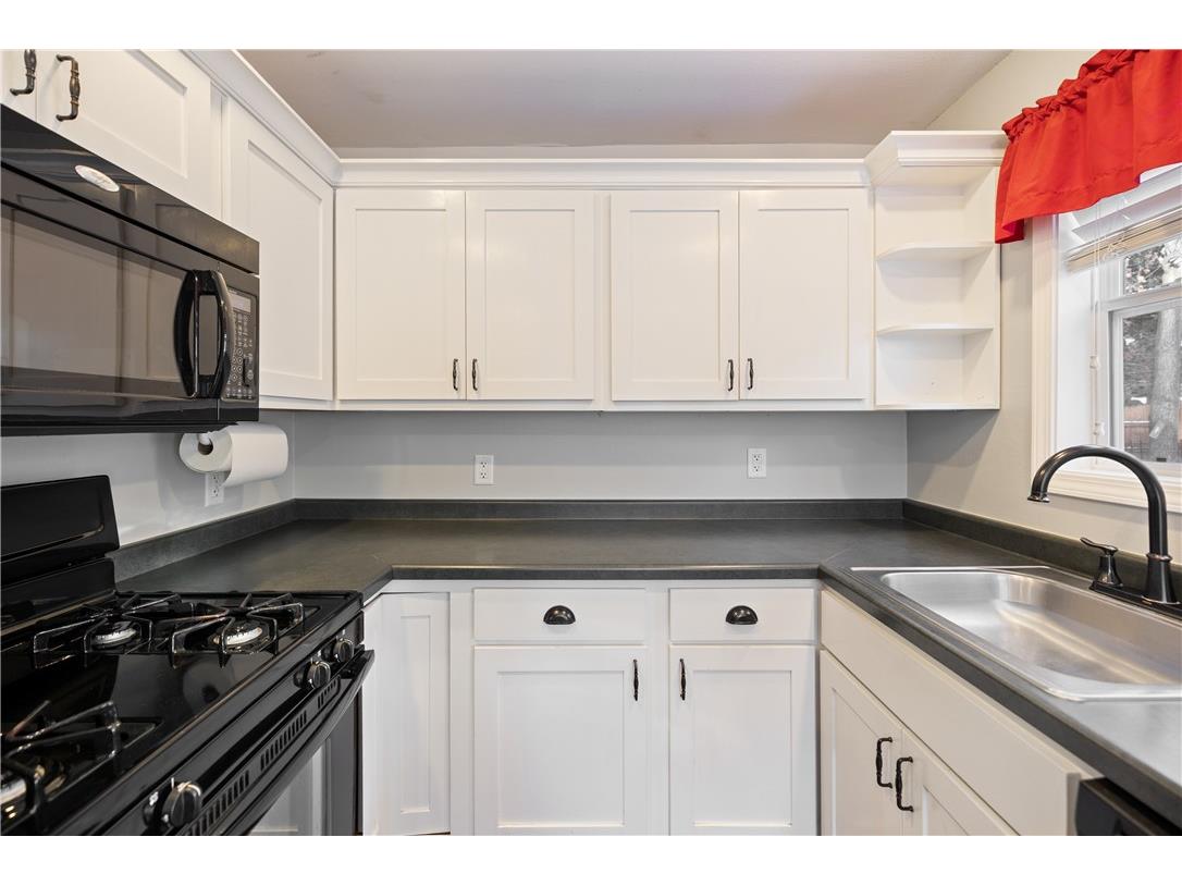 1217 Boulevard Place Eau Claire WI 54703 1597379 image4