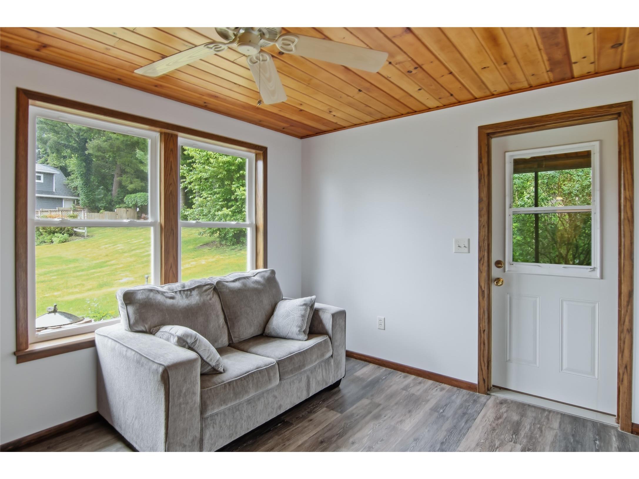 1218 Raedel Road Eau Claire WI 54703 1602034 image15