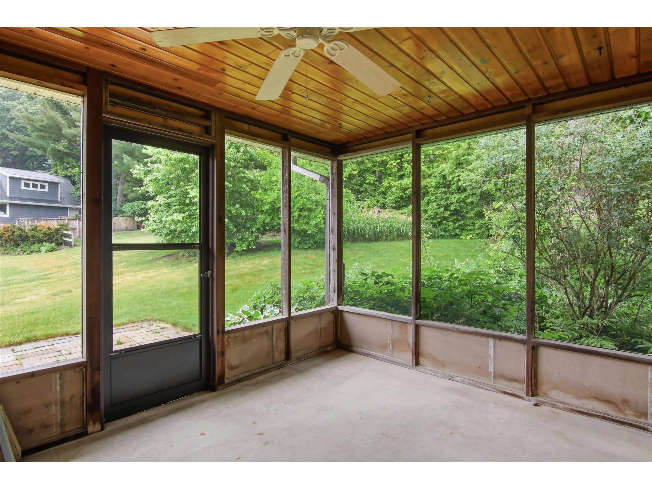 1218 Raedel Road Eau Claire WI 54703 1602034 image17