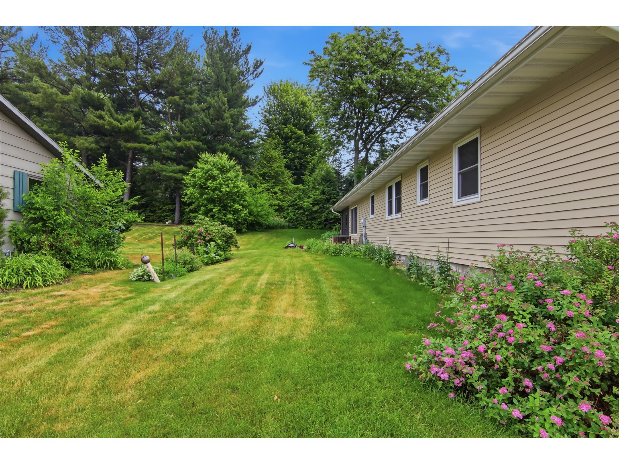 1218 Raedel Road Eau Claire WI 54703 1602034 image30