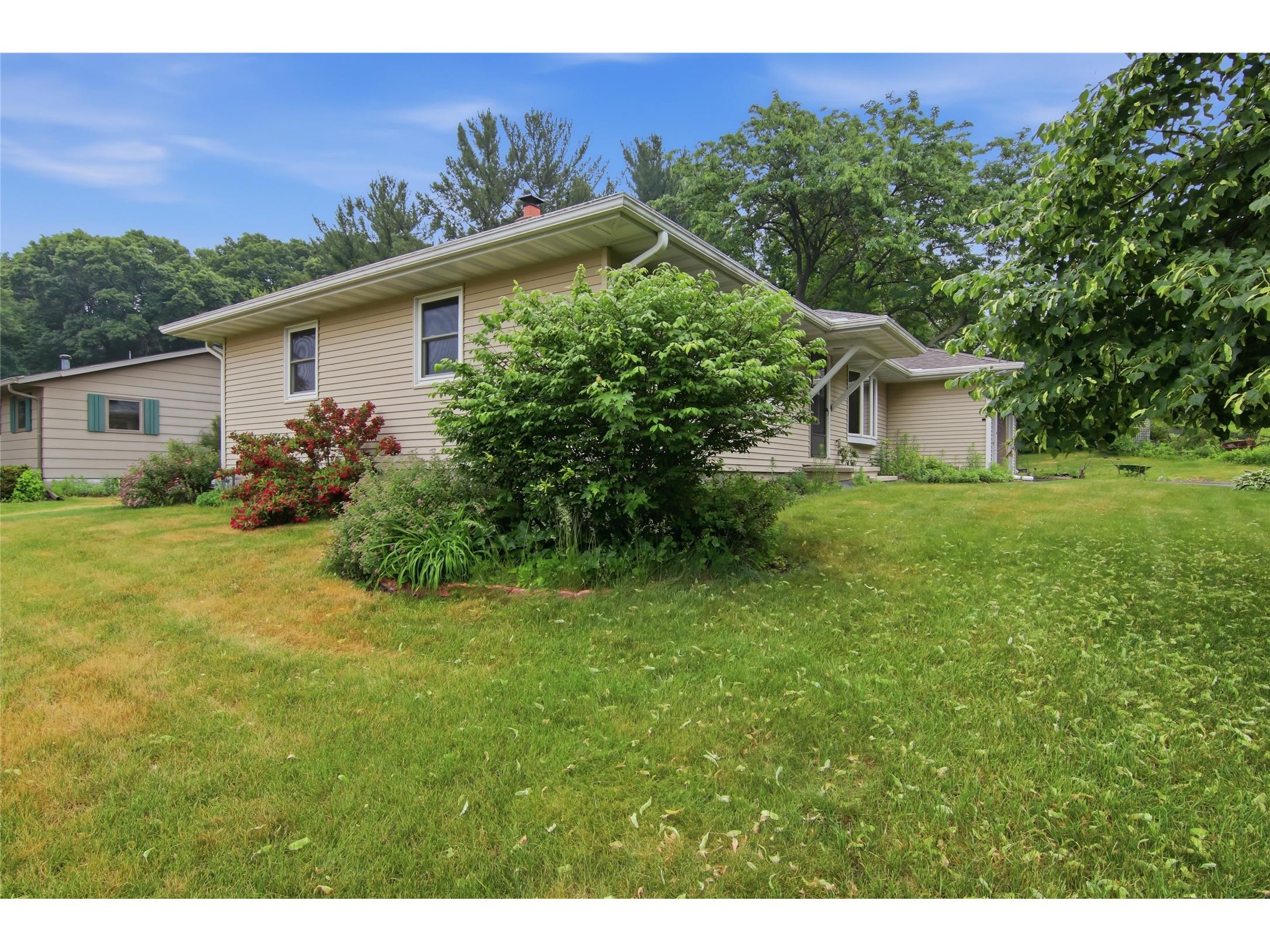1218 Raedel Road Eau Claire WI 54703 1602034 image32