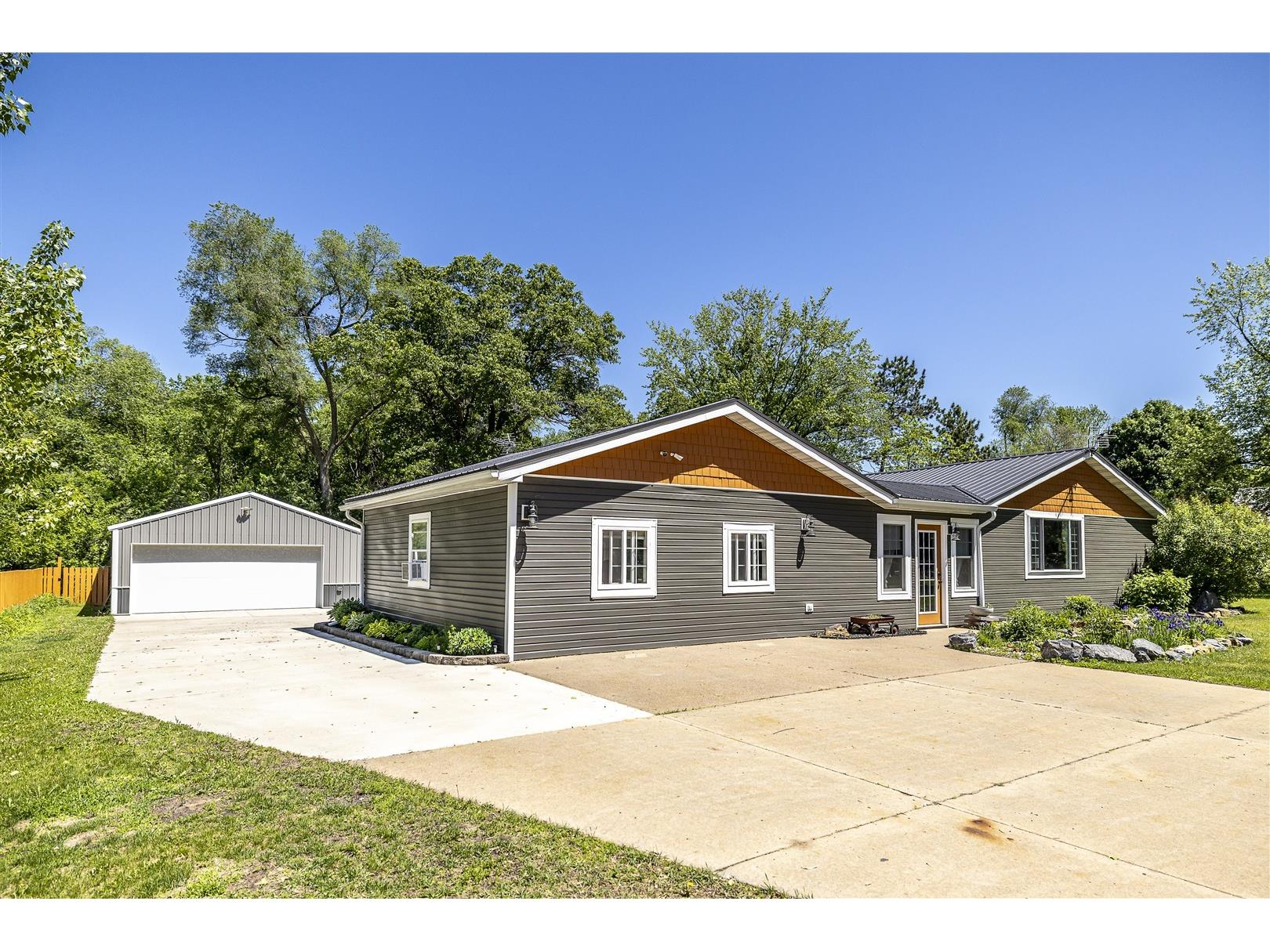 122 Washington Street Black River Falls WI 54615 1601660 image3