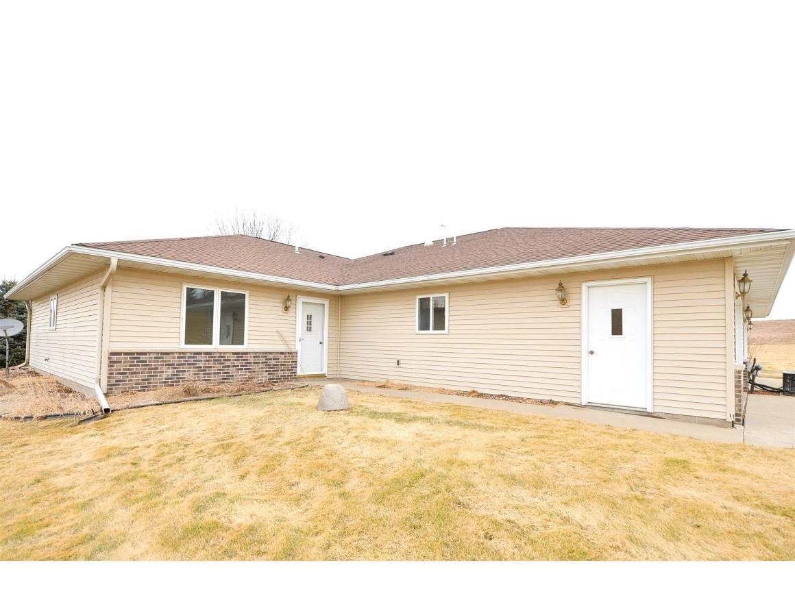 1220 Golf View Drive Mondovi WI 54755 1599141 image10