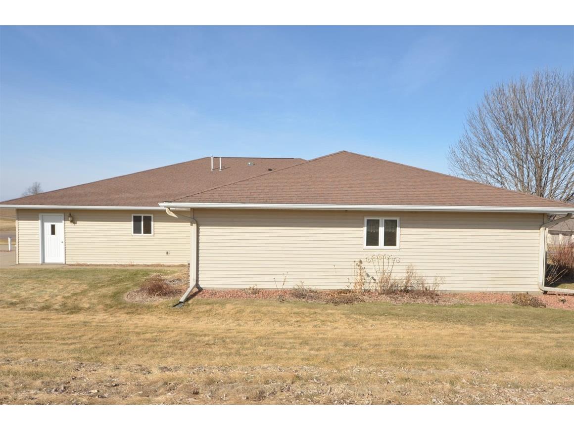 1220 Golf View Drive Mondovi WI 54755 1599141 image4