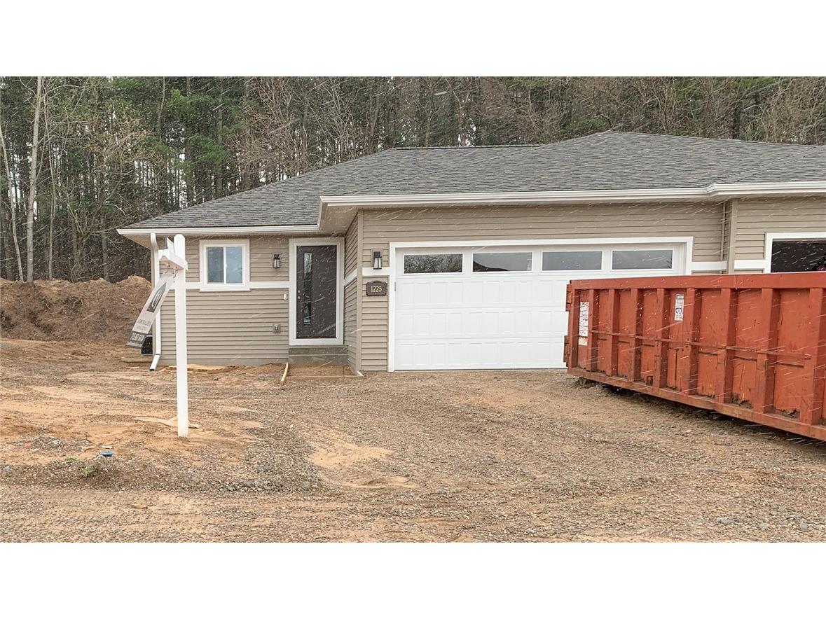 1225 Juniper Place #11 Eau Claire WI 54703 1579239 image1