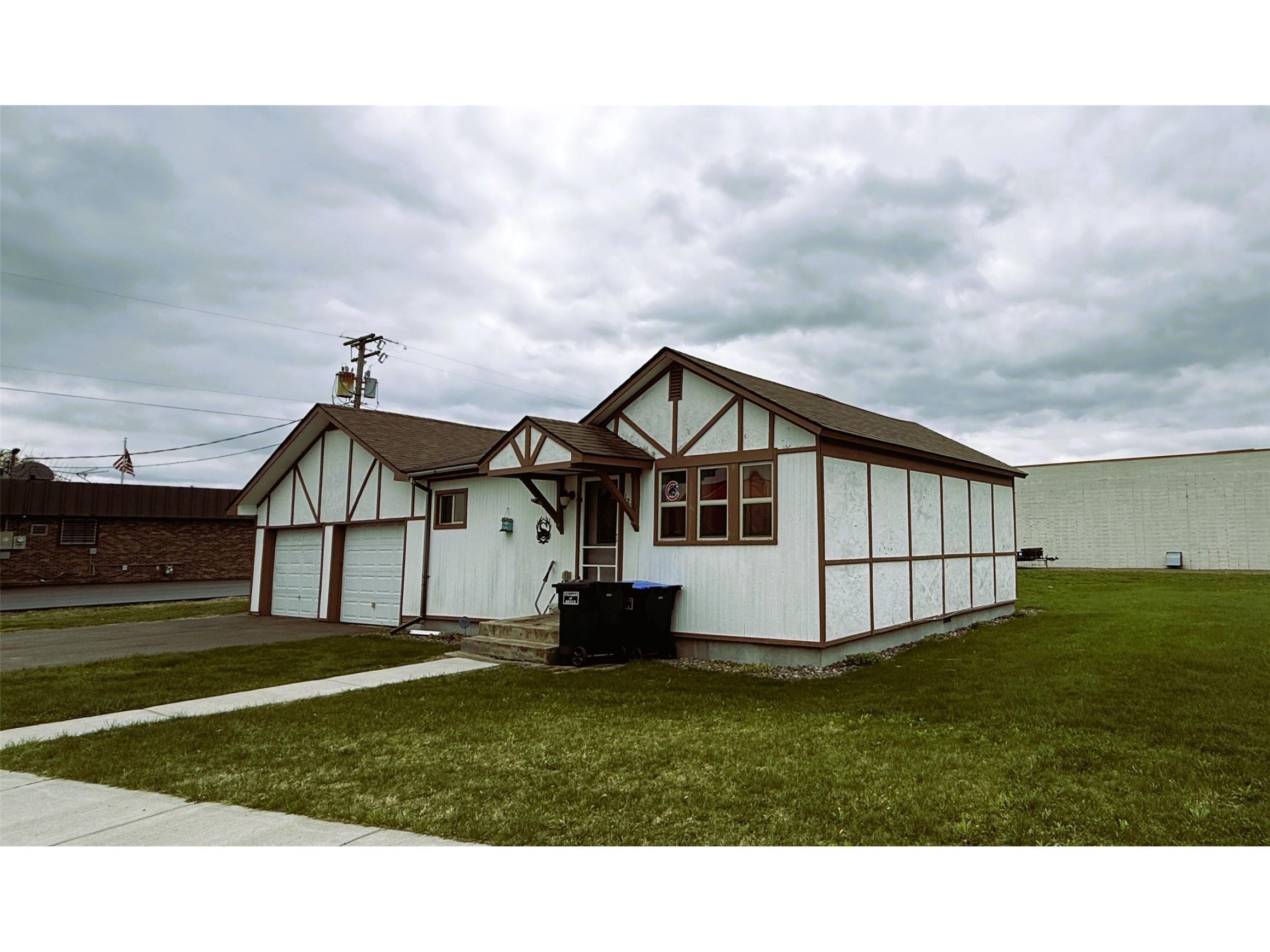 123 W River Avenue Bruce WI 54819 1600817 image1