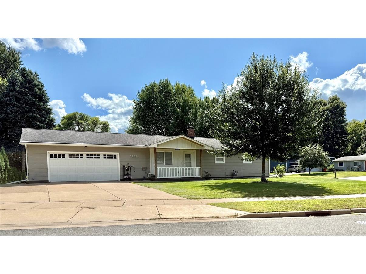 1231 Maleda Drive Eau Claire WI 54703 1594951 image1