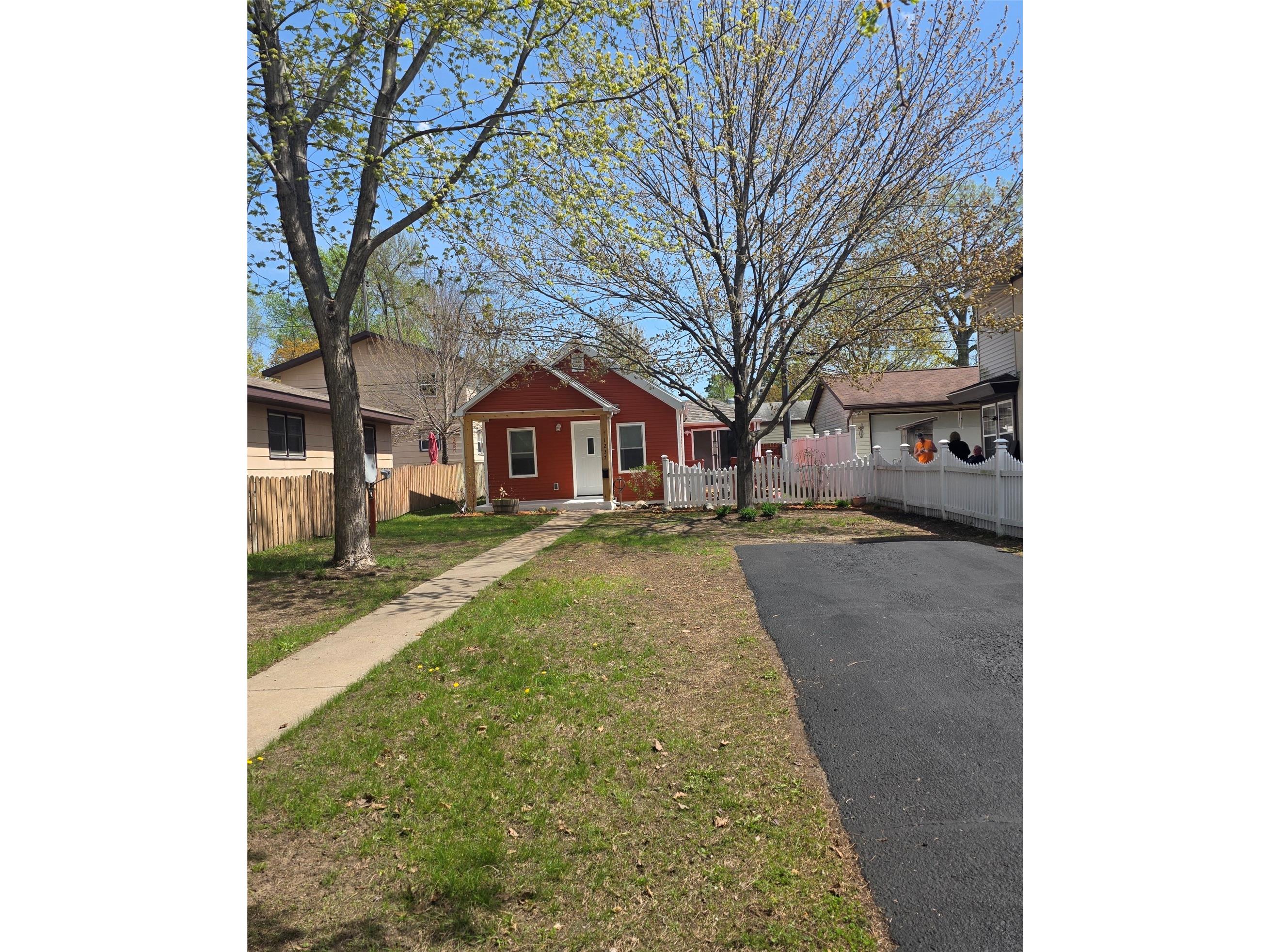 1237 East Avenue S La Crosse WI 54601 1600261 image2