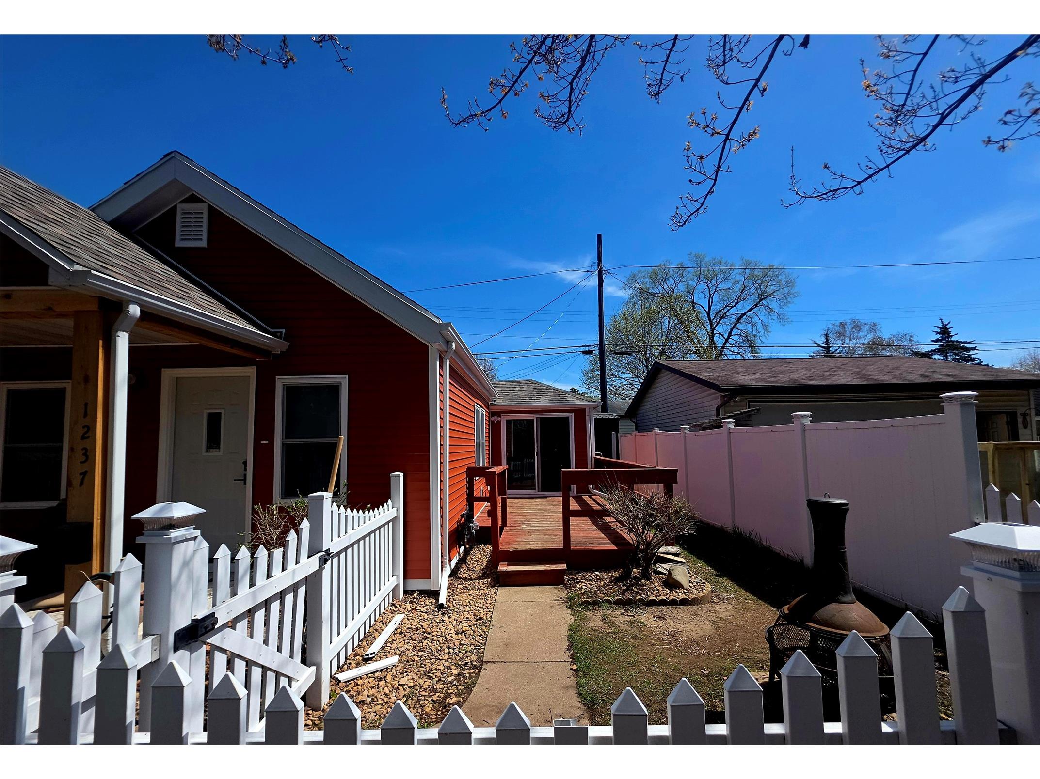 1237 East Avenue S La Crosse WI 54601 1600261 image3