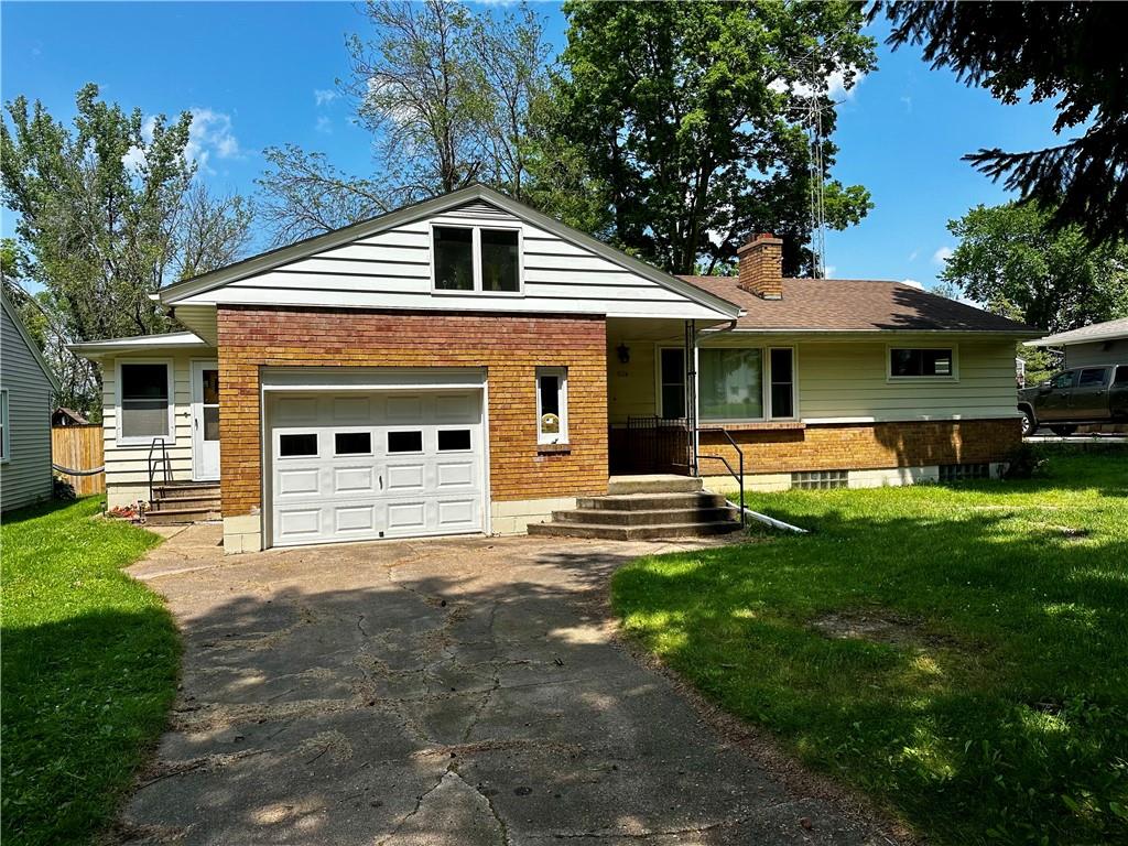 124 E West Street Cadott WI 54727 1583517 image1