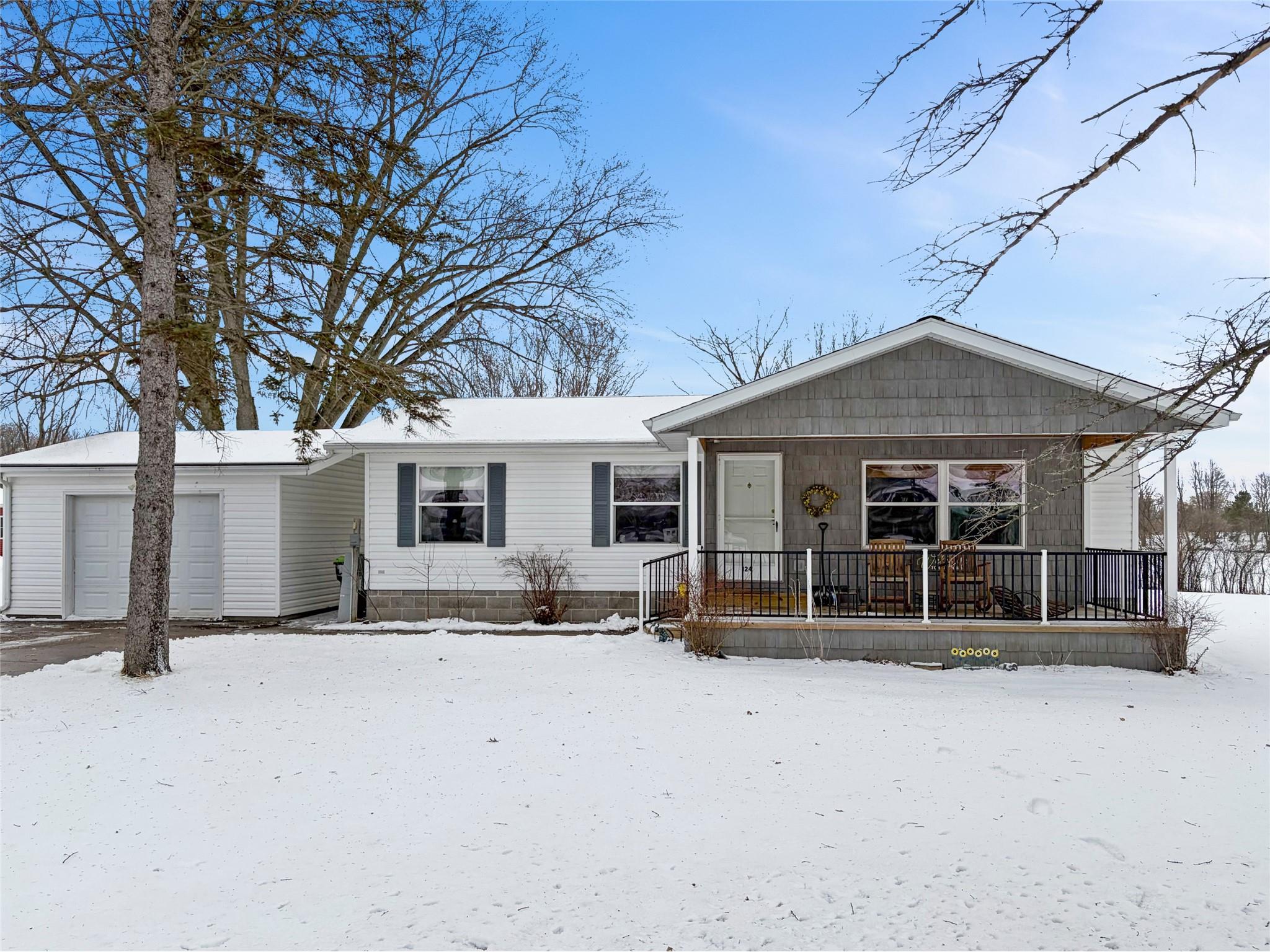 124 W 8th Avenue Stanley WI 54768 - Chapman 1599168 image1
