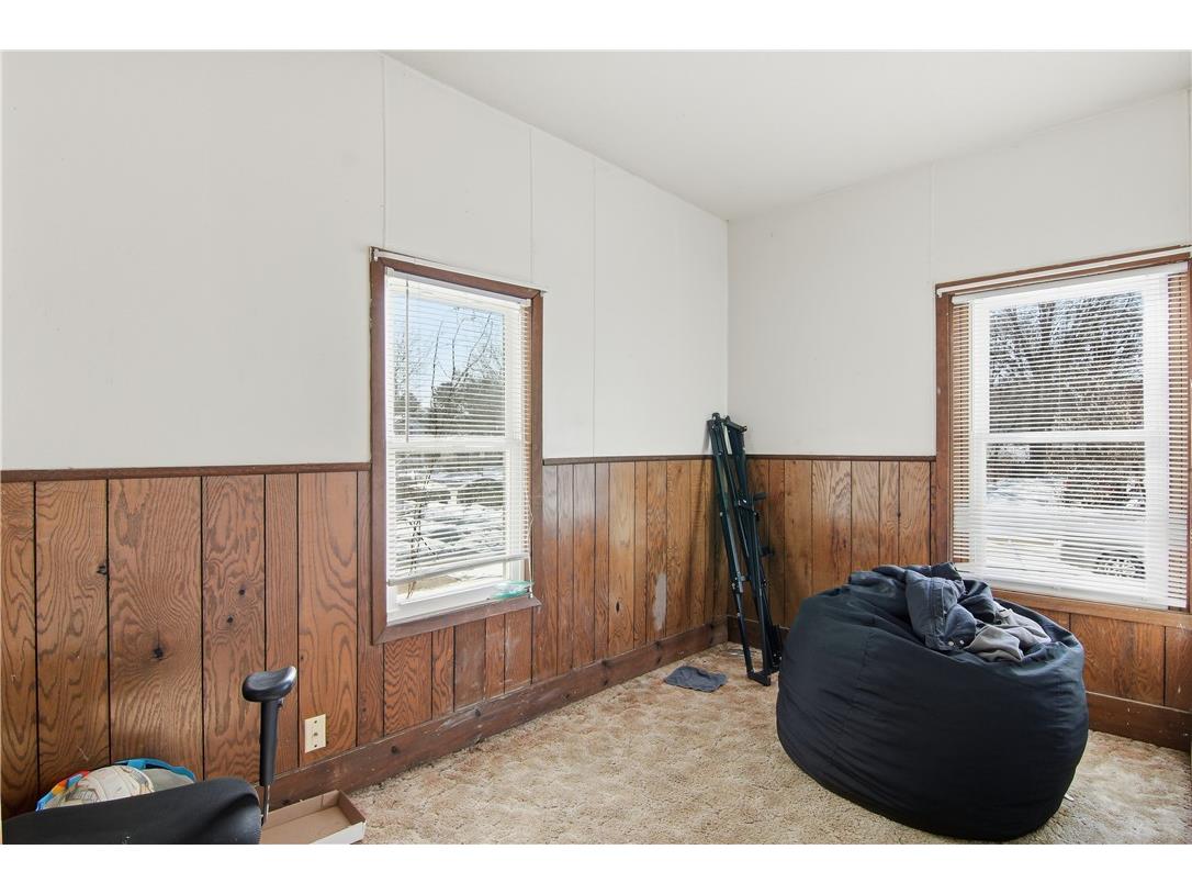 1245 S Farwell Street Eau Claire WI 54701 1597991 image10