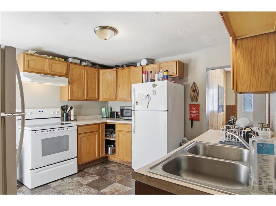 1245 S Farwell Street Eau Claire WI 54701 1597991 image6