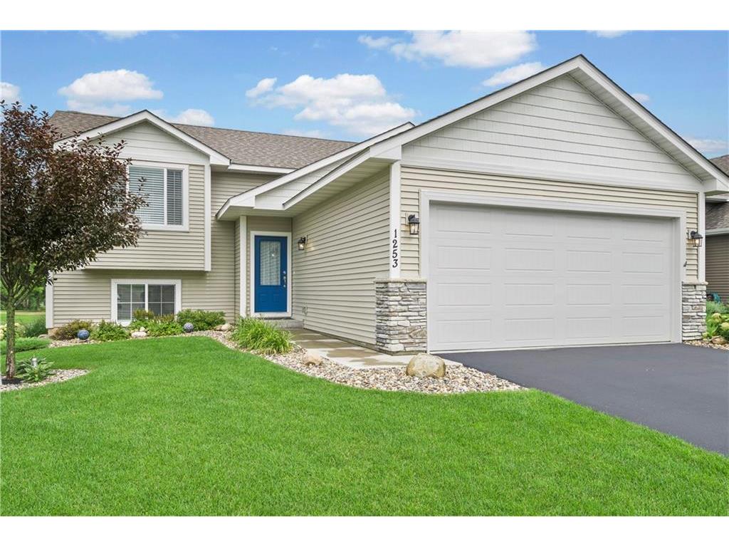 1253 Legacy Parkway New Richmond WI 54017 1572720 image1