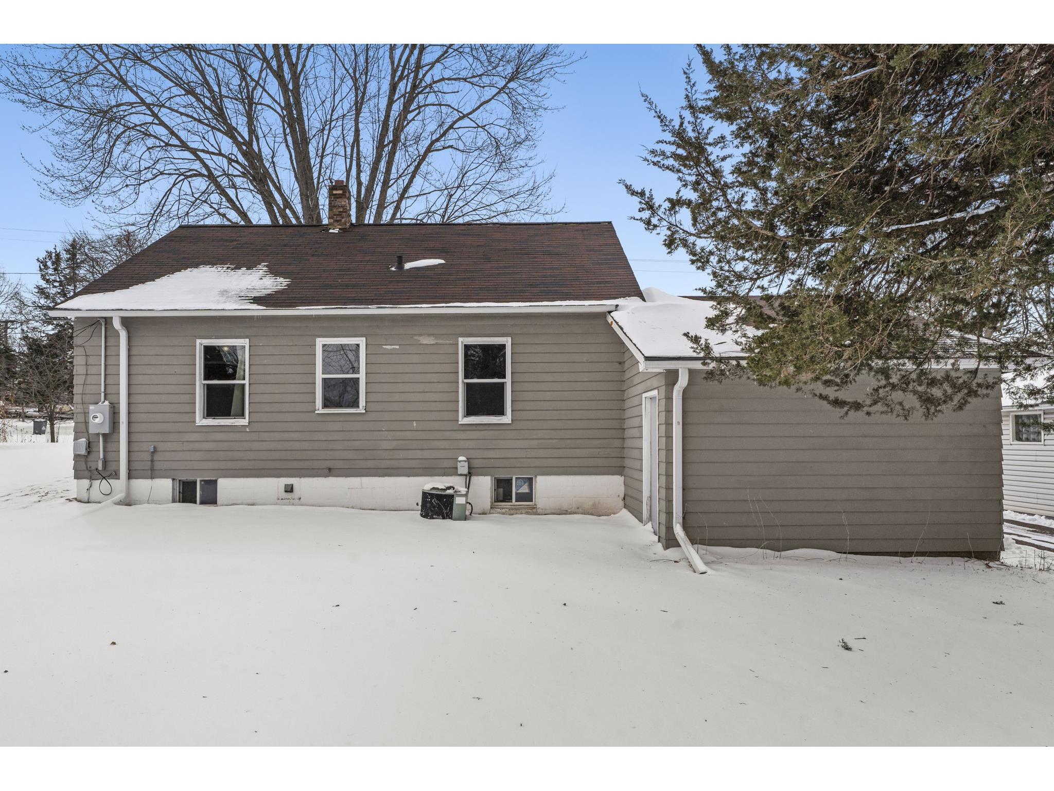 127 State Street W Dresser WI 54009 1599282 image46