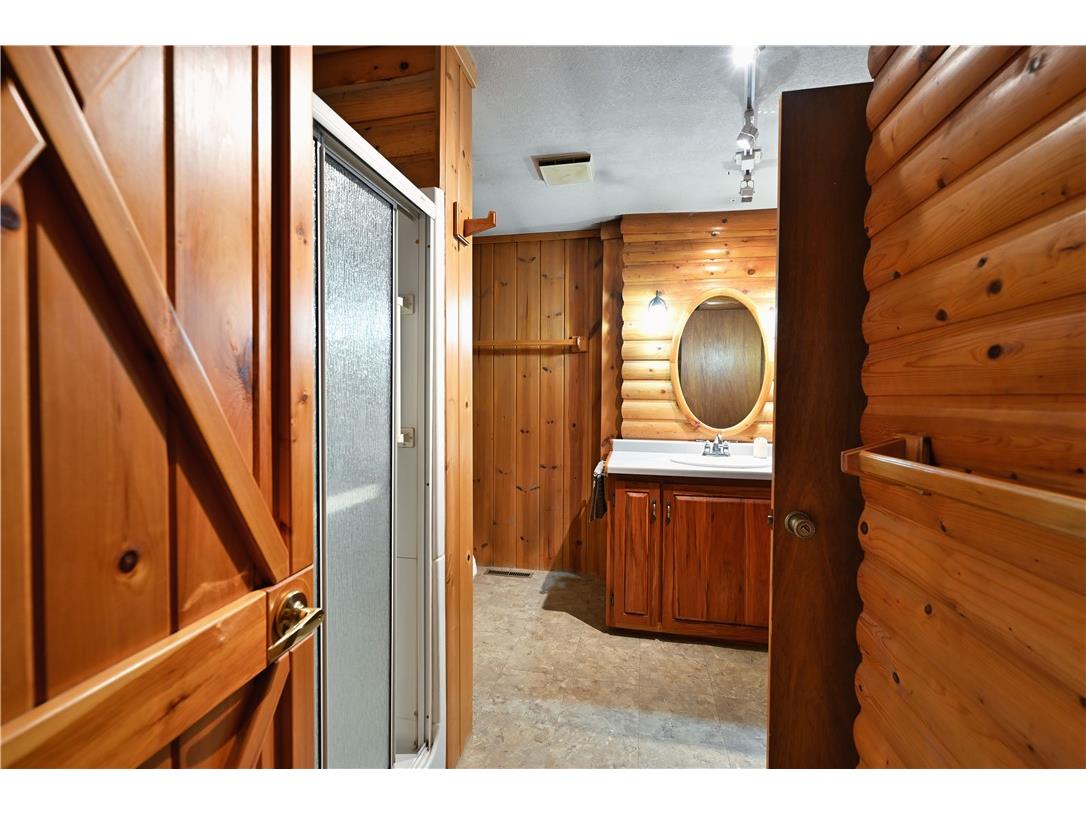 12705 N Paddock Road Hayward WI 54843 1596371 image17