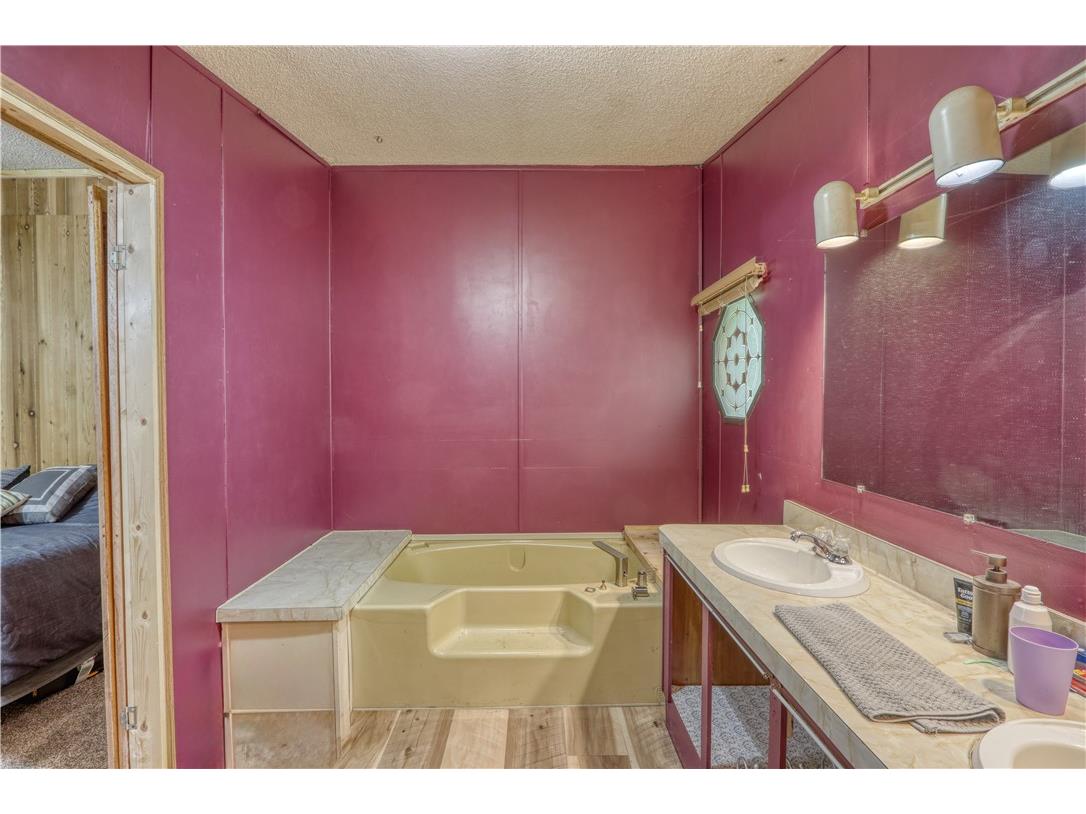 12716 N County Hwy T #11 Hayward WI 54843 - Nelson Lake 1595389 image33