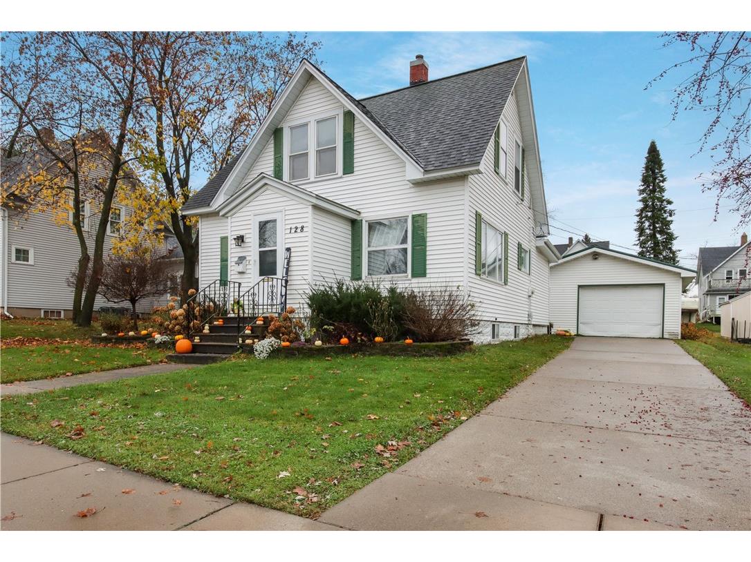 128 E 5th Avenue Stanley WI 54768 1587119 image1
