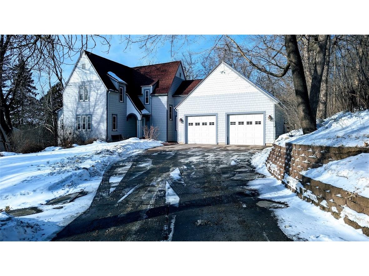 128 E Walnut Street Glenwood City WI 54013 1598224 image1