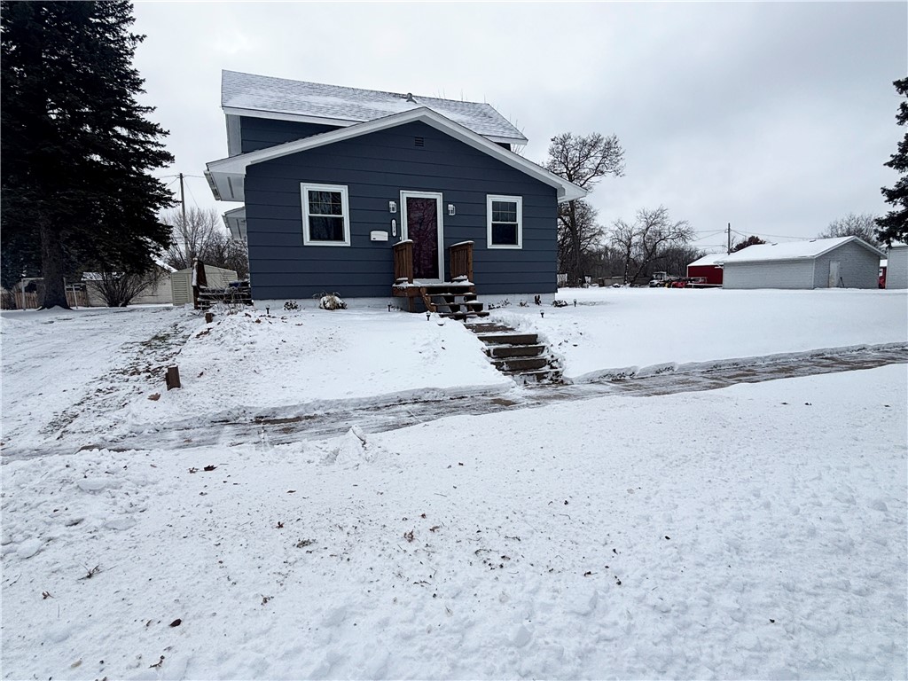 128 W Stout Street Rice Lake WI 54868 1595775 image1