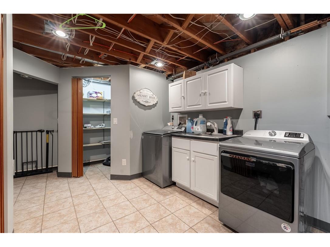 1280 Curtis Street Baldwin WI 54002 1596434 image11