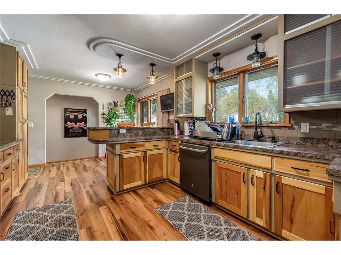 1280 Curtis Street Baldwin WI 54002 1596434 image12