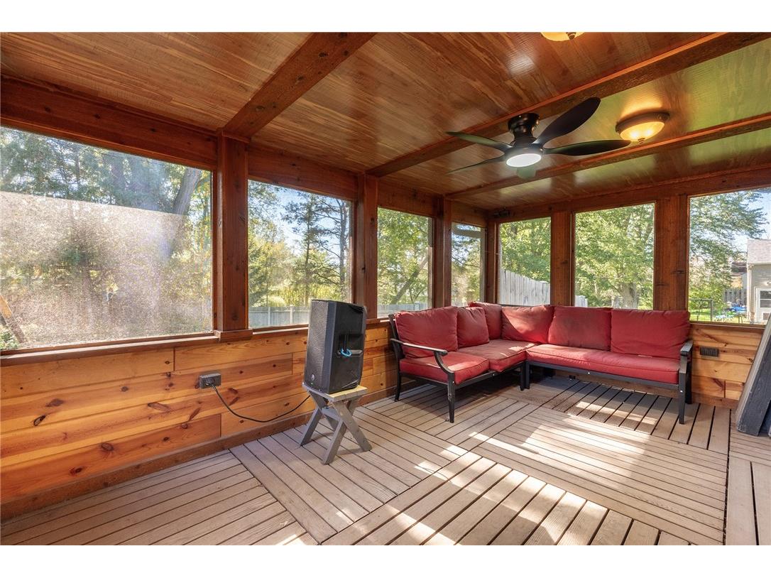 1280 Curtis Street Baldwin WI 54002 1596434 image19