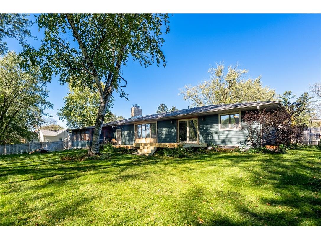 1280 Curtis Street Baldwin WI 54002 1596434 image24