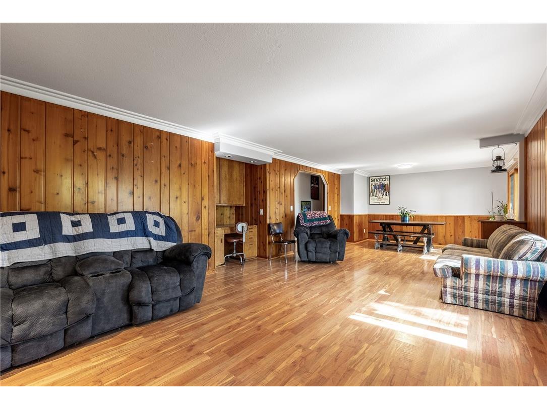 1280 Curtis Street Baldwin WI 54002 1596434 image5