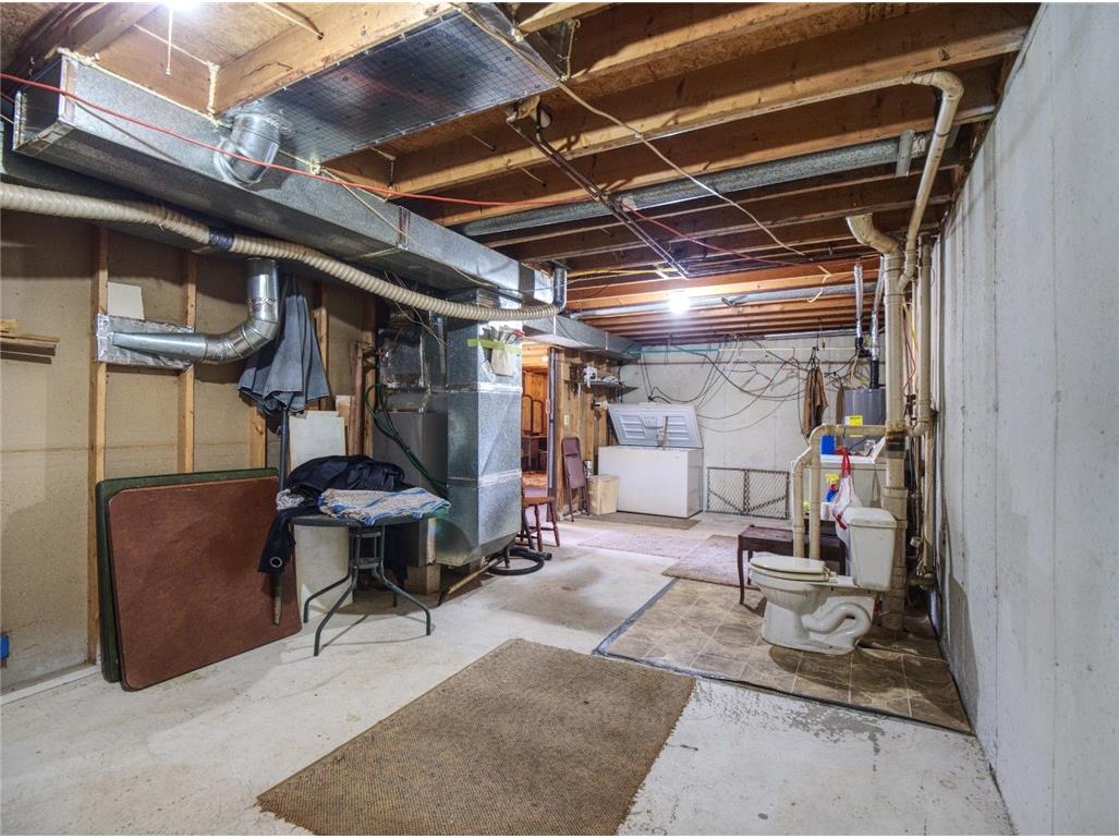 12825 Thomas Street Osseo WI 54758 1596403 image25