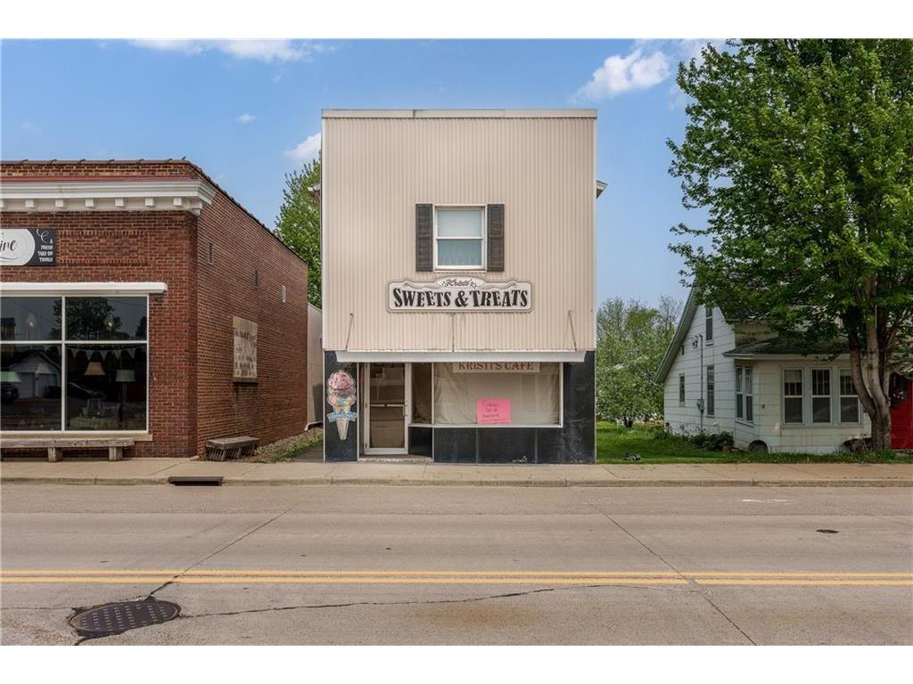 129 E Lincoln Avenue Fall Creek WI 54742 1573352 image1